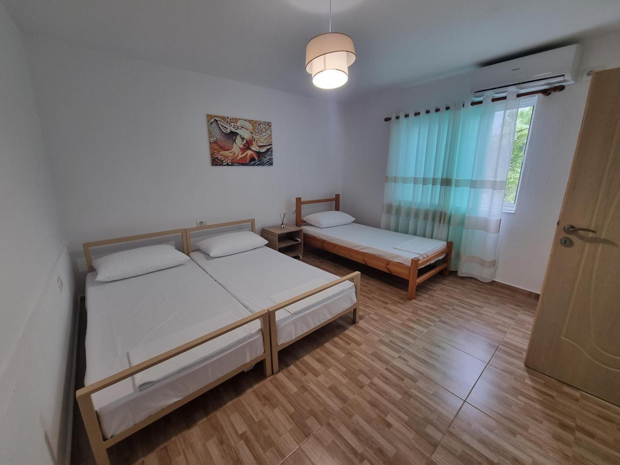 Bed and Breakfast Tony'S Terrace Гірокастра Екстер'єр фото