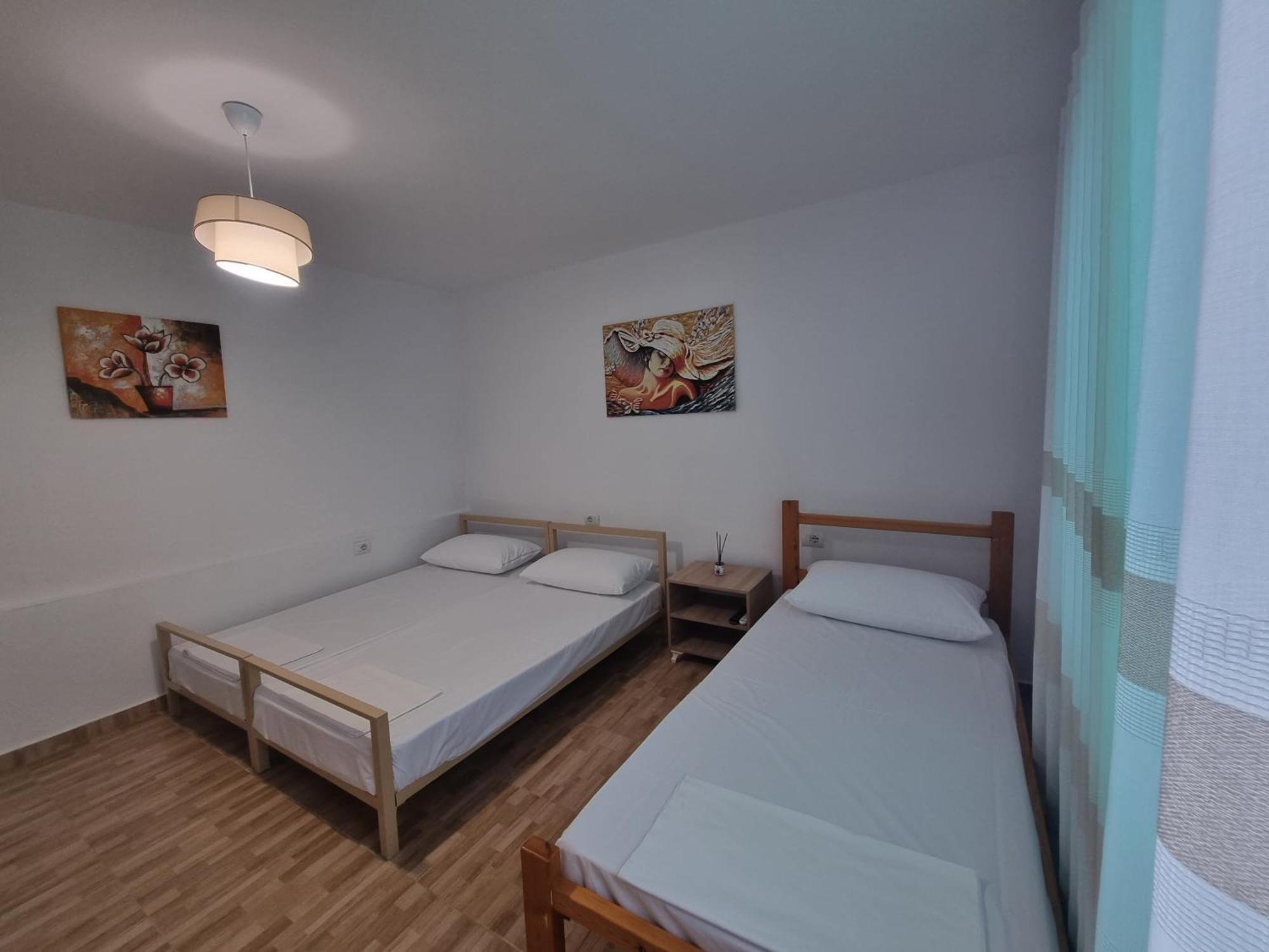 Bed and Breakfast Tony'S Terrace Гірокастра Екстер'єр фото